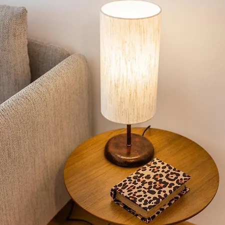 No Marques With Ac And Parking Place *