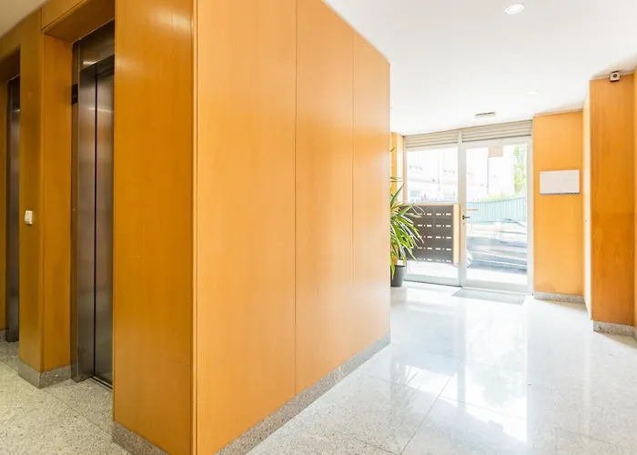 No Marques With Ac And Parking Place Porto