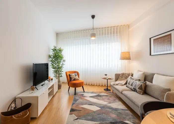 No Marques With Ac And Parking Place * Porto