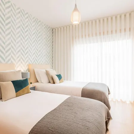 No Marques With Ac And Parking Place * ポルト