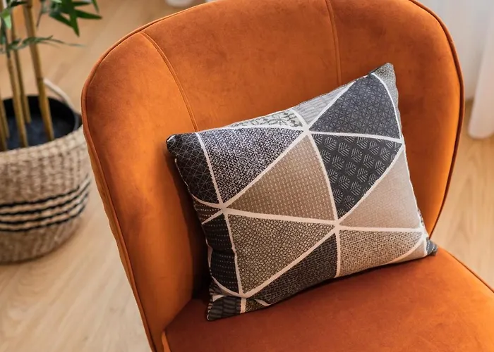 アパート No Marques With Ac And Parking Place ポルト