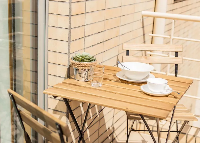 No Marques With Ac And Parking Place * ポルト