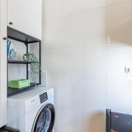 No Marques With Ac And Parking Place Apartment Porto